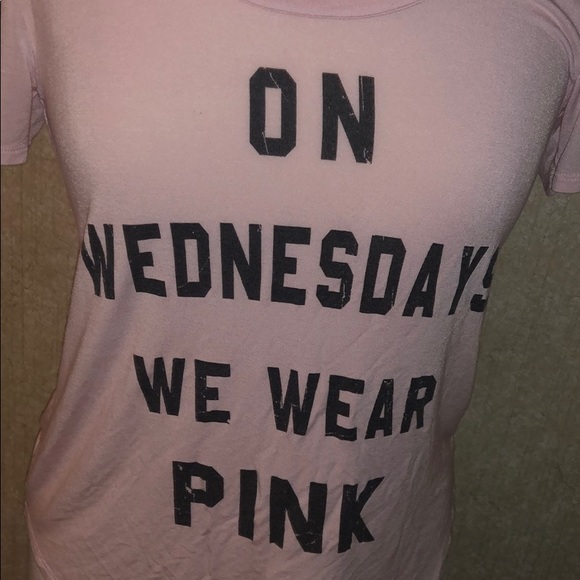 💗Host Pick💋Mean Girls size xs - Picture 2 of 5